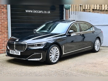 2025 (21) - 3.0 730Ld MHT Auto Euro 6 (s/s) 4dr