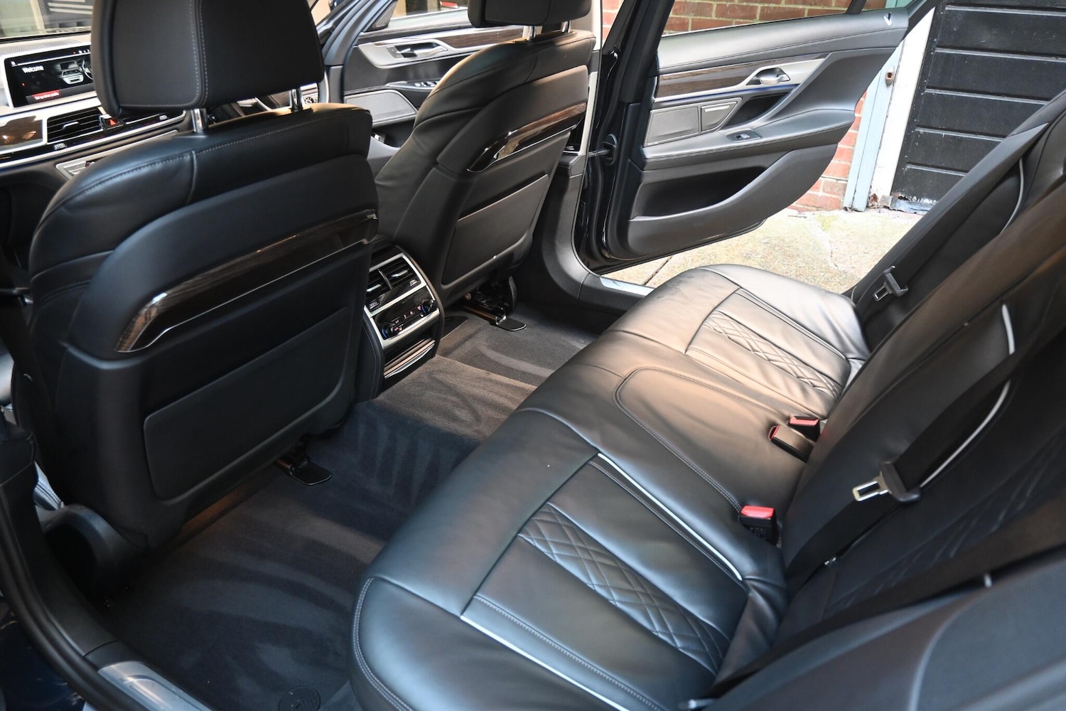 Used BMW 7 Series 2025 for sale - 76688813: Photo 25