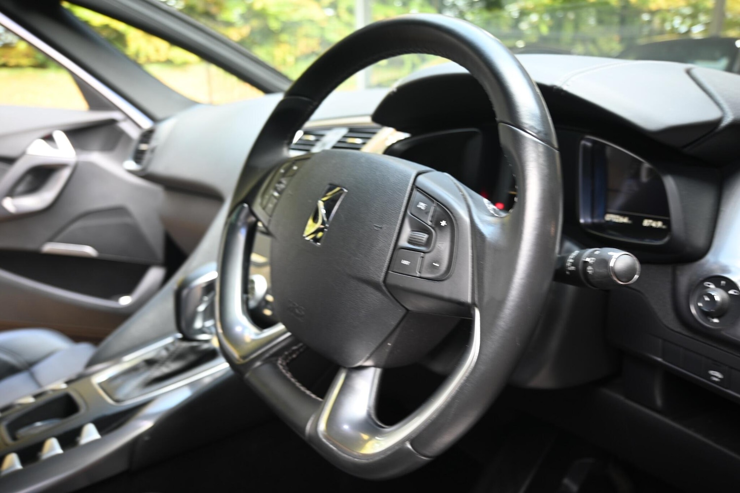 Used DS Automobiles DS 5 2017 for sale - 76389120: Photo 10