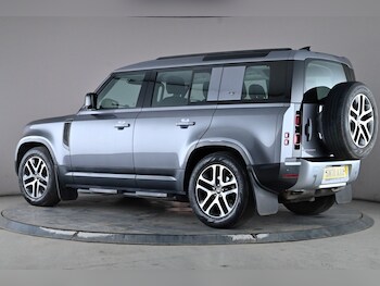 Used Land Rover Defender 110 2021 for sale - 77676938: Photo