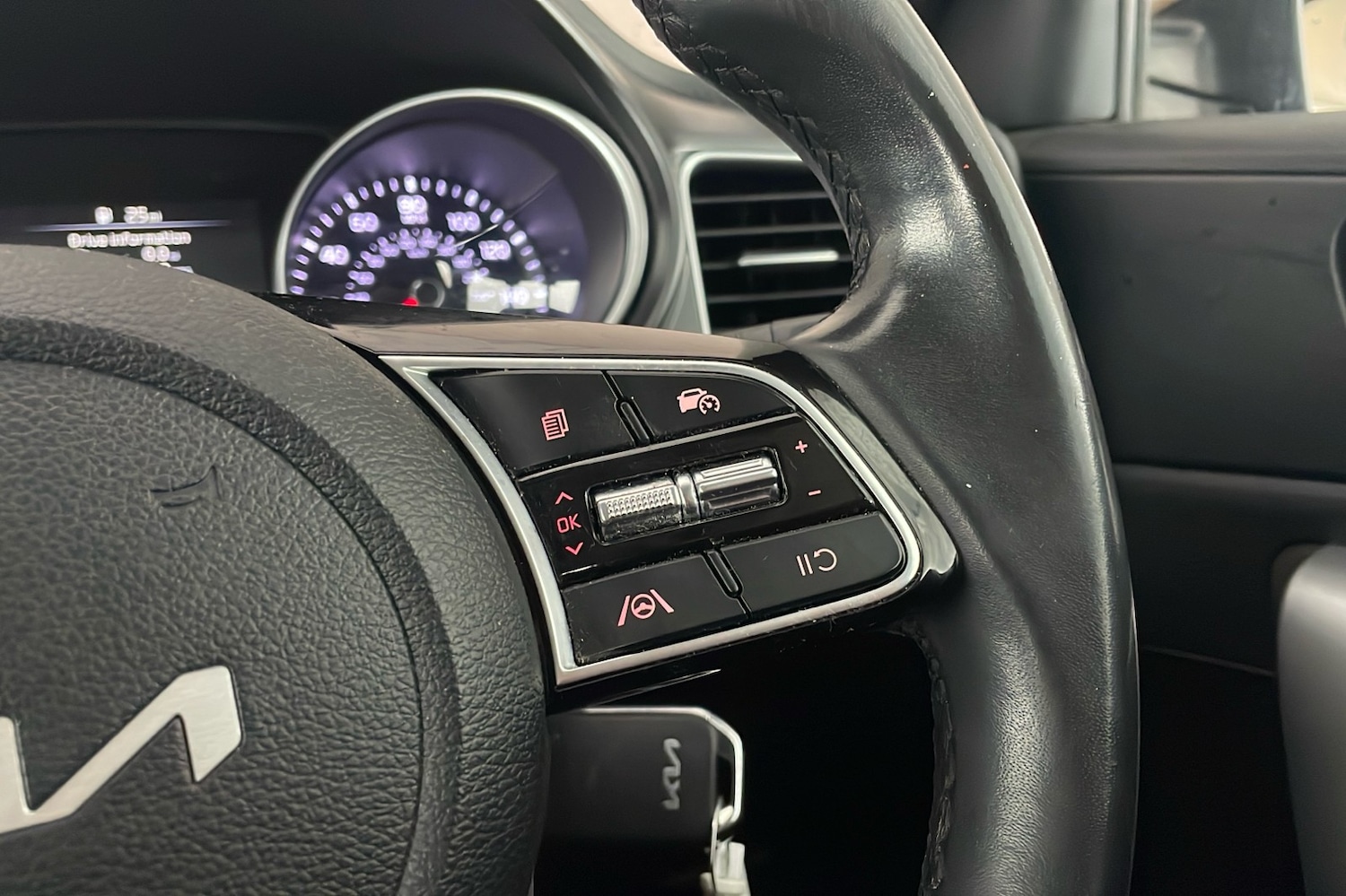 Used Kia Ceed 2022 for sale - 77328975: Photo 16