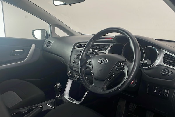 Used Kia Ceed 2017 for sale - 76148775: Photo 11