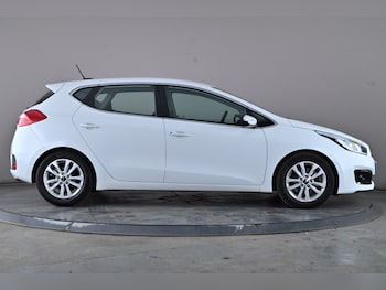 Used Kia Ceed 2017 for sale - 76148775: Photo 4
