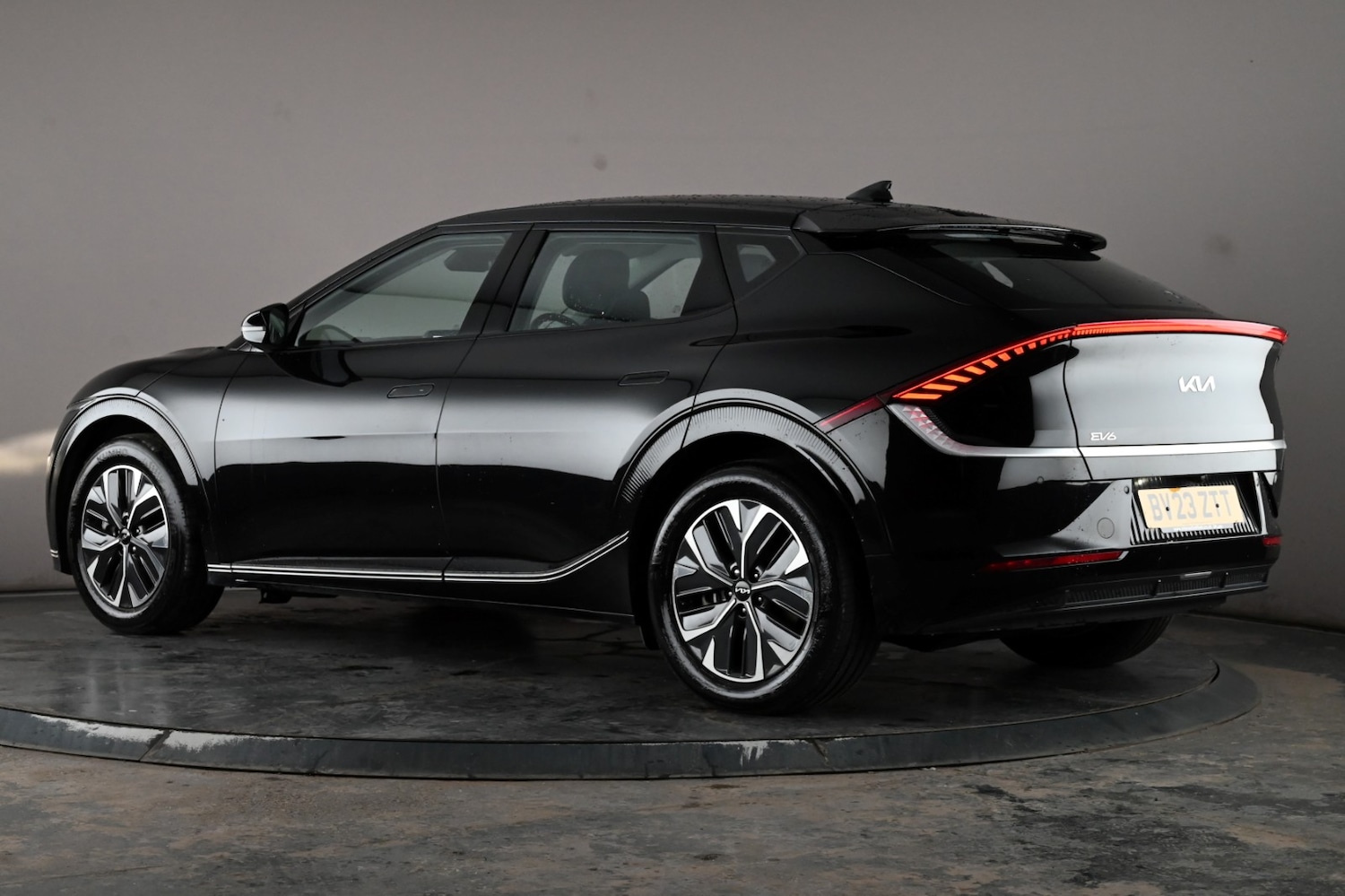 Used Kia EV6 2023 for sale - 76488257: Photo 5