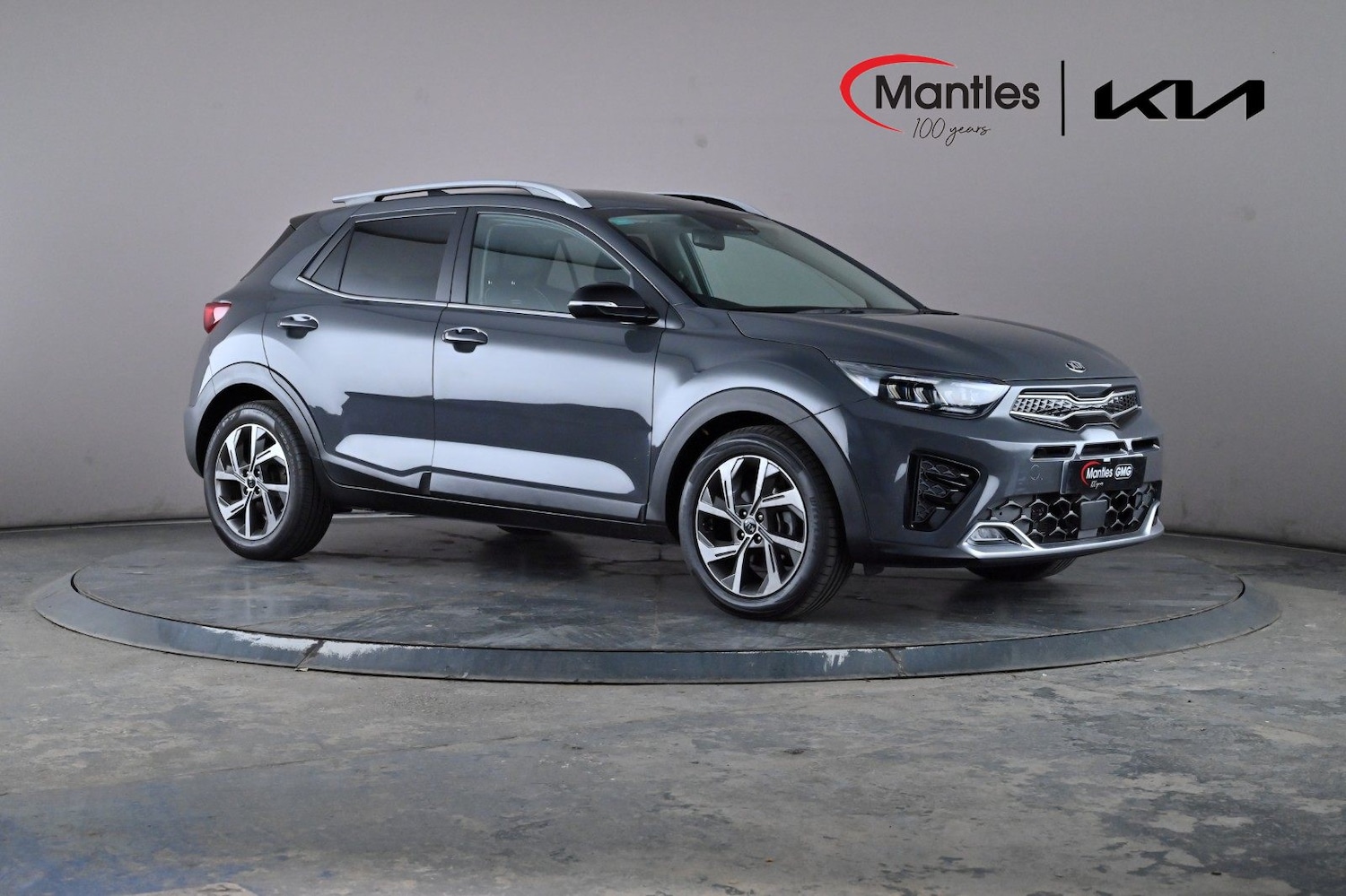 Used Kia Stonic 2021 for sale - 76148830: Photo 2