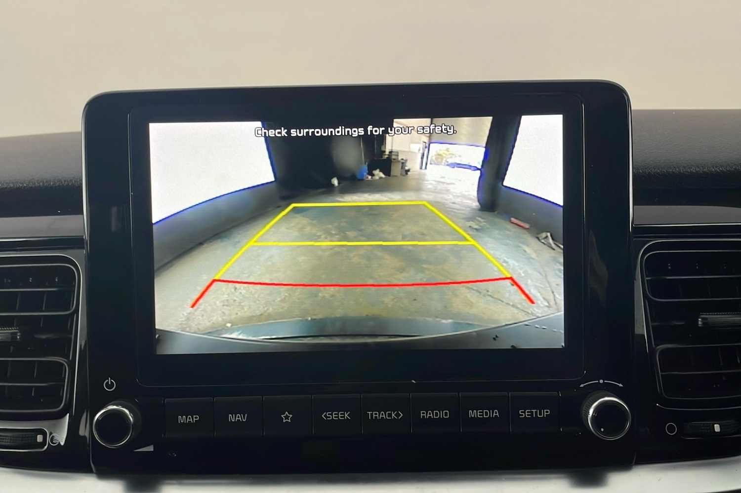 Used Kia Stonic 2021 for sale - 76148830: Photo 20