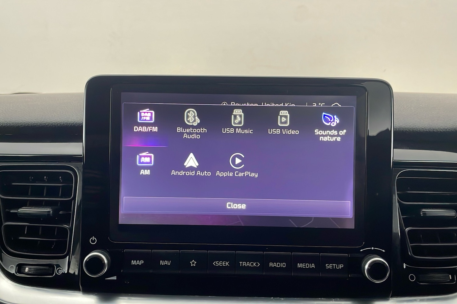 Used Kia Stonic 2024 for sale - 76627673: Photo 17