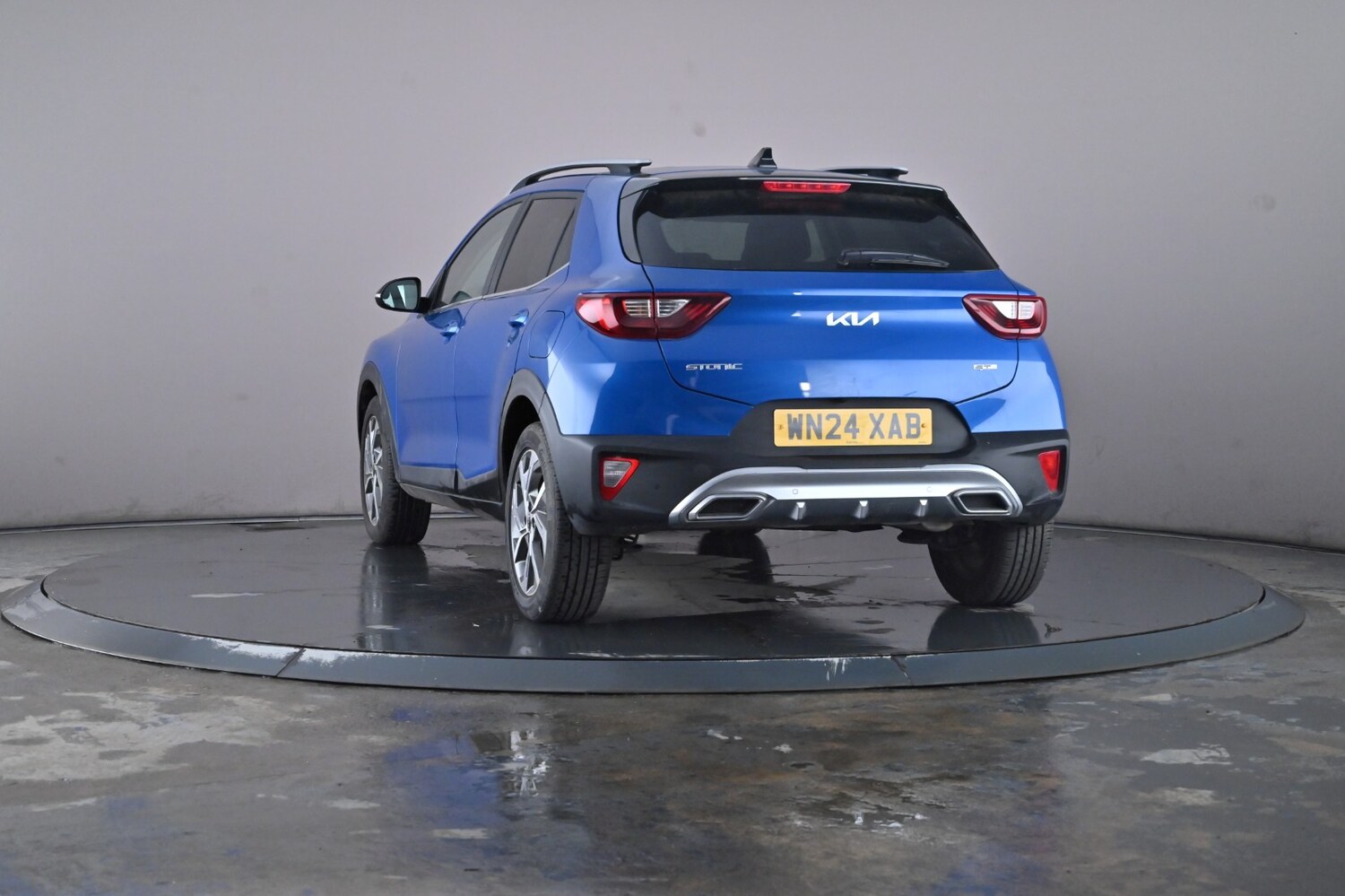 Vehicle 22