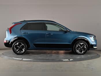 Used Kia Niro 2024 for sale - 79619959: Photo