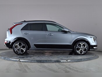 Used Kia Niro 2024 for sale - 77622260: Photo