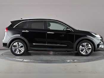Used Kia Niro 2020 for sale - 76896752: Photo