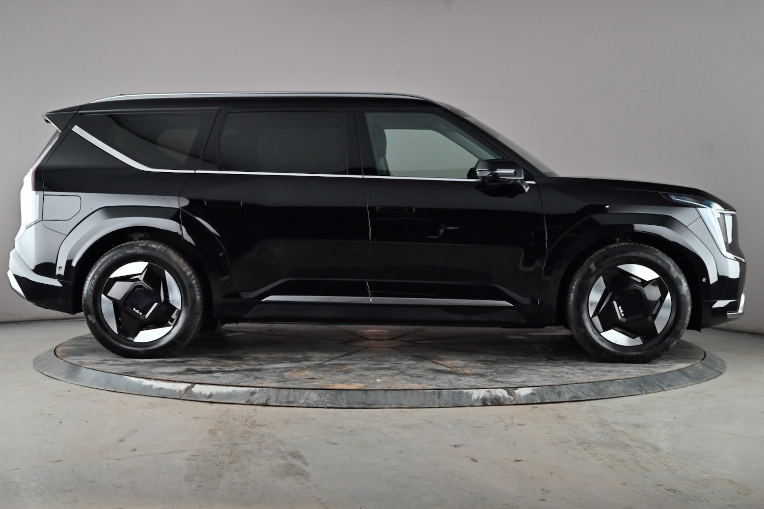 Used Kia EV9 2025 for sale - 77351021: Photo 4