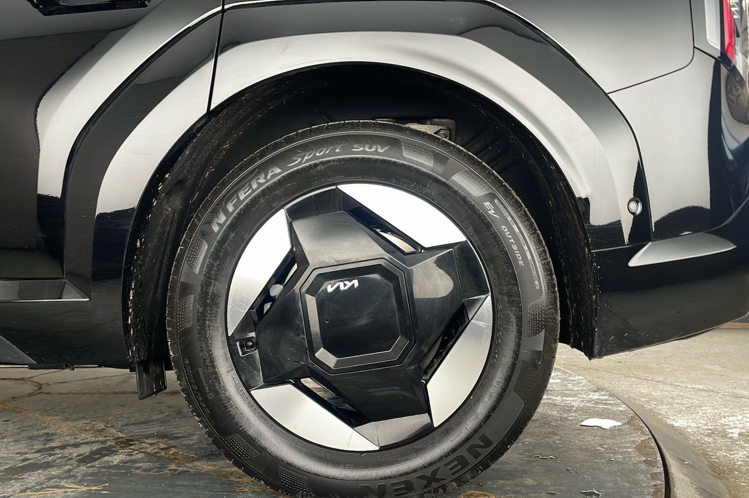 Used Kia EV9 2025 for sale - 77351021: Photo 8