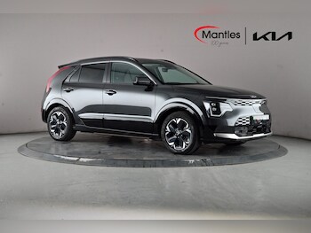 2022 - 150kW 4 65kWh 5dr Auto