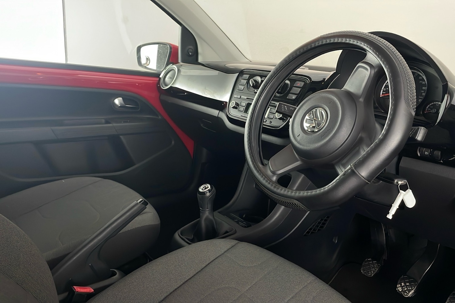 Used Volkswagen up! 2015 for sale - 76380261: Photo 10