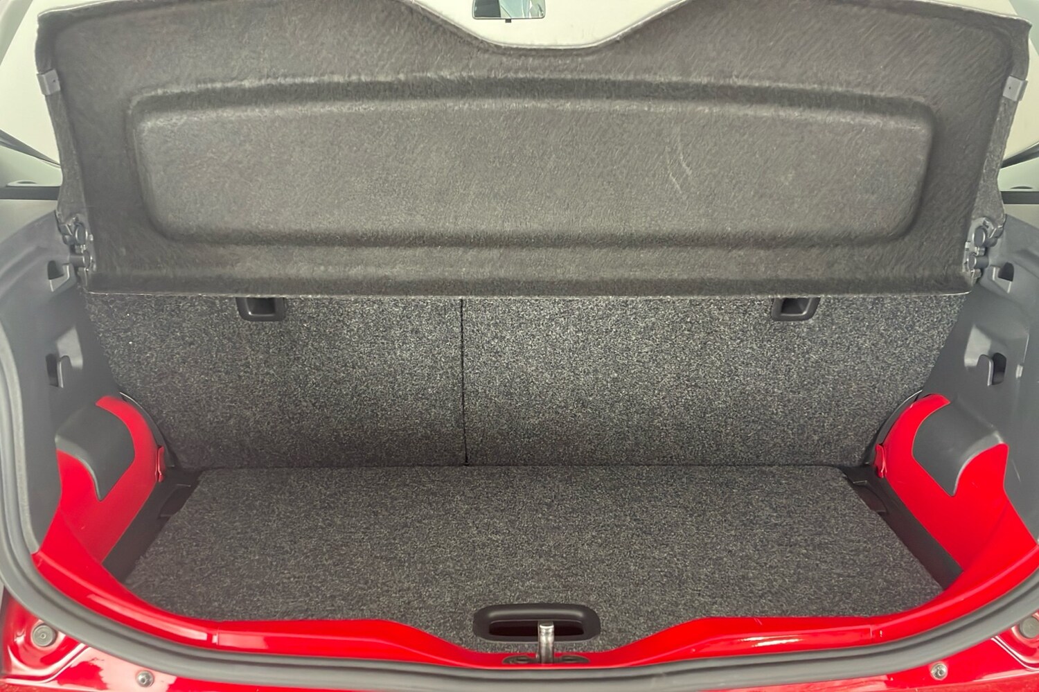 Used Volkswagen up! 2015 for sale - 76380261: Photo 18