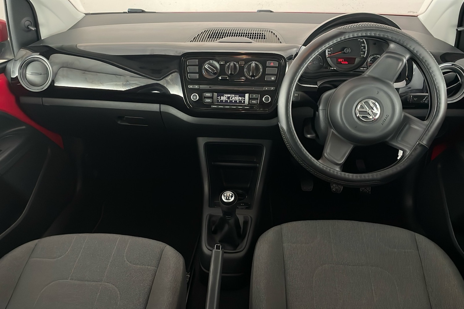 Used Volkswagen up! 2015 for sale - 76380261: Photo 8