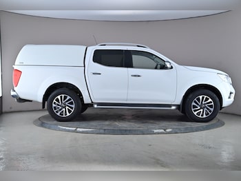 Used Nissan Navara 2016 for sale - 77639979: Photo
