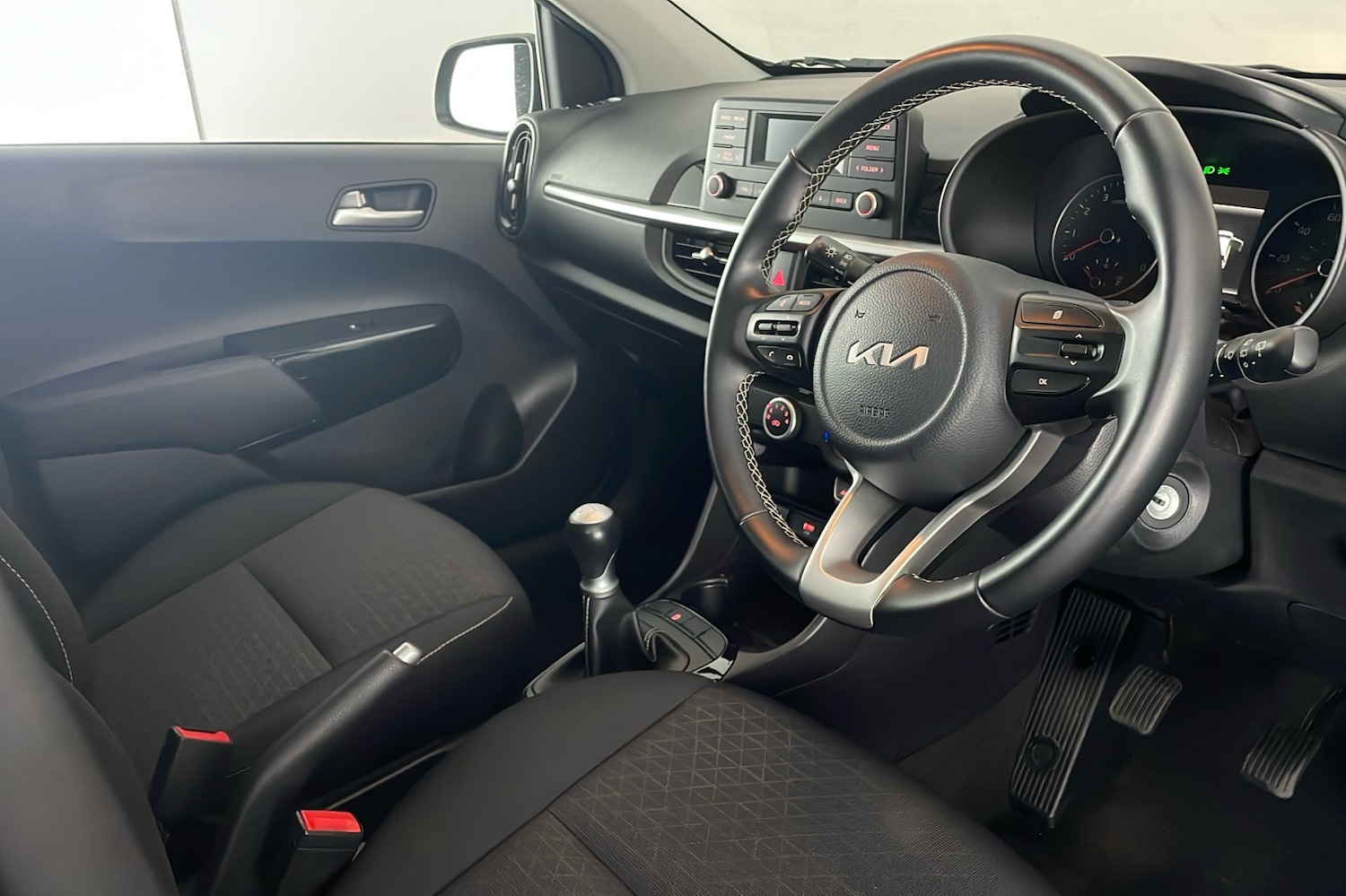 Used Kia Picanto 2023 for sale - 76197865: Photo 11