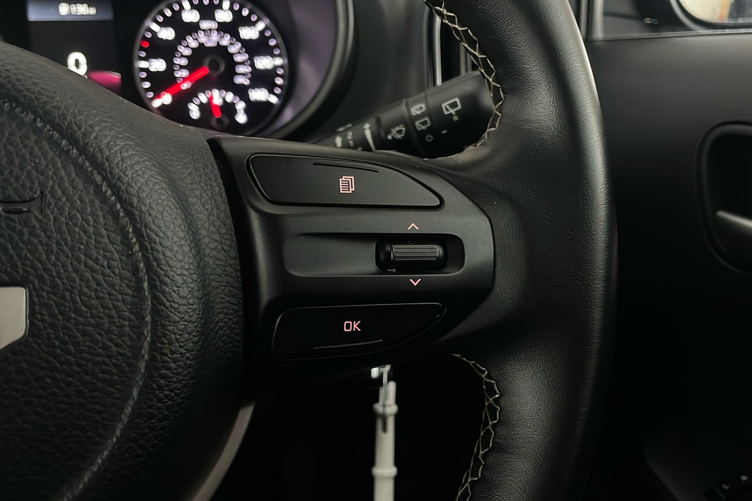 Used Kia Picanto 2023 for sale - 76197865: Photo 16