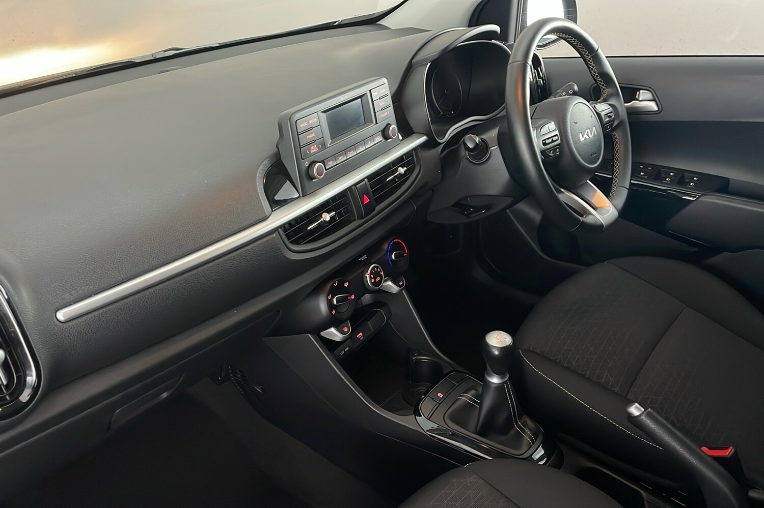 Used Kia Picanto 2023 for sale - 76197865: Photo 20