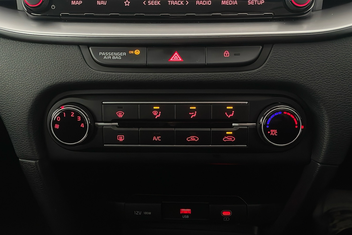 Used Kia Ceed 2025 for sale - 77129298: Photo 14