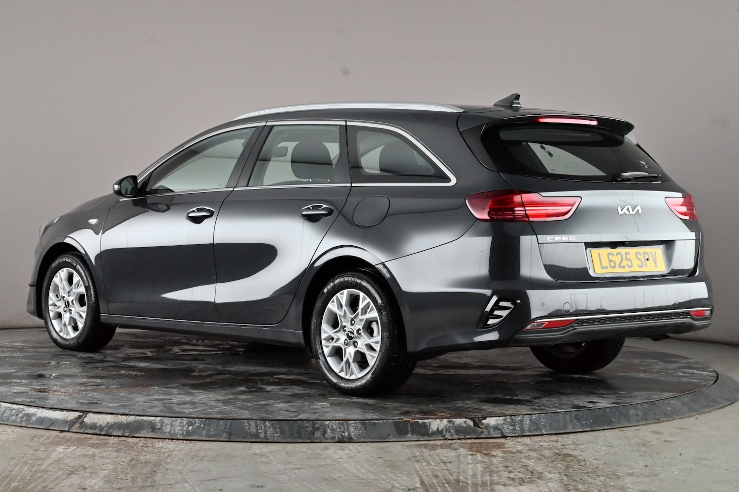 Used Kia Ceed 2025 for sale - 77129298: Photo 5