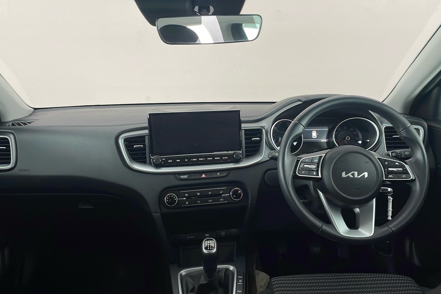 Used Kia Ceed 2025 for sale - 77129298: Photo 9