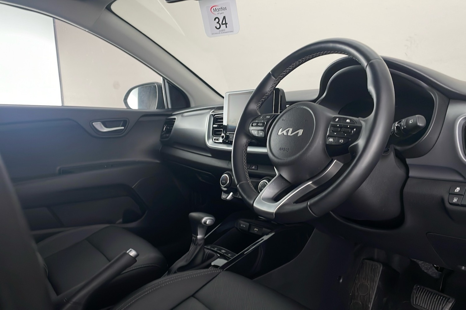 Used Kia Stonic 2025 for sale - 75936272: Photo 11