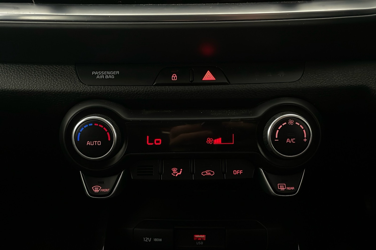 Used Kia Stonic 2025 for sale - 75936272: Photo 14