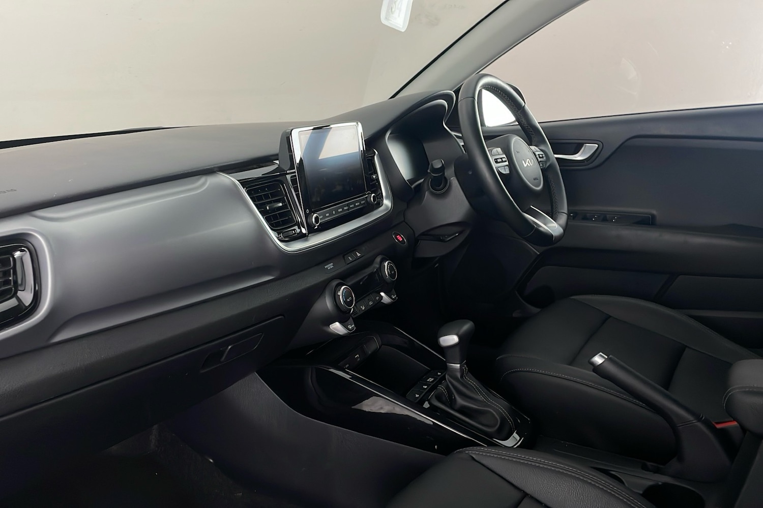 Used Kia Stonic 2025 for sale - 75936272: Photo 25