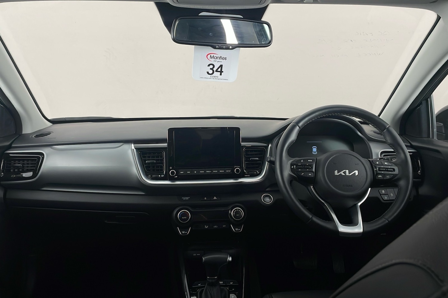 Used Kia Stonic 2025 for sale - 75936272: Photo 9