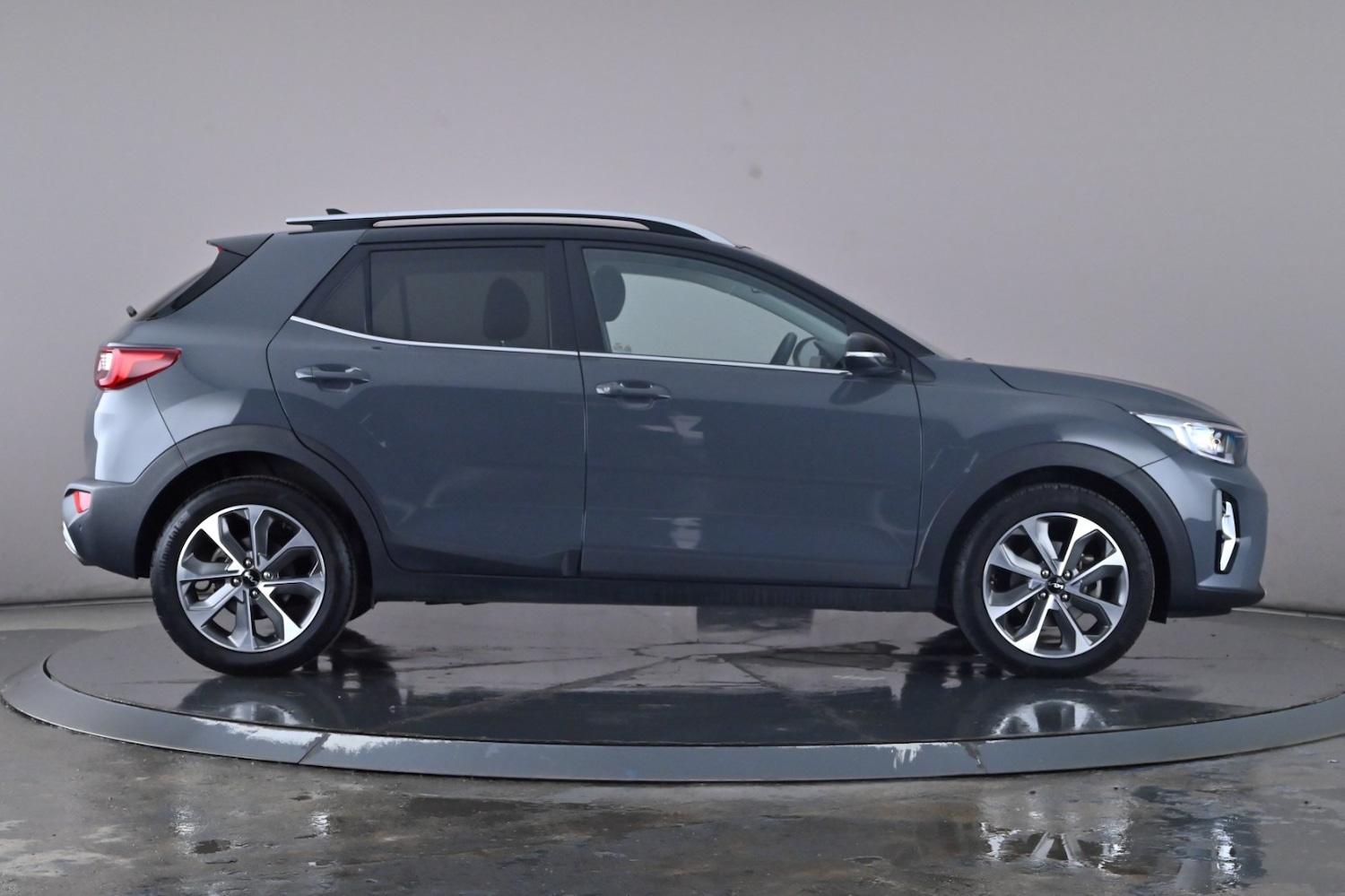 Used Kia Stonic 2022 for sale - 77219864: Photo 4