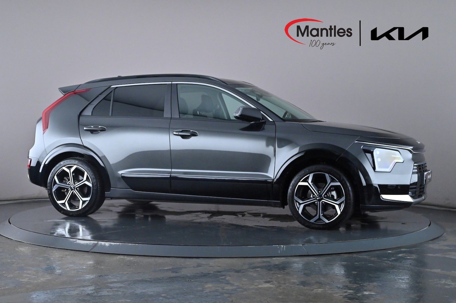 Used Kia Niro 2024 for sale - 76670728: Photo 2