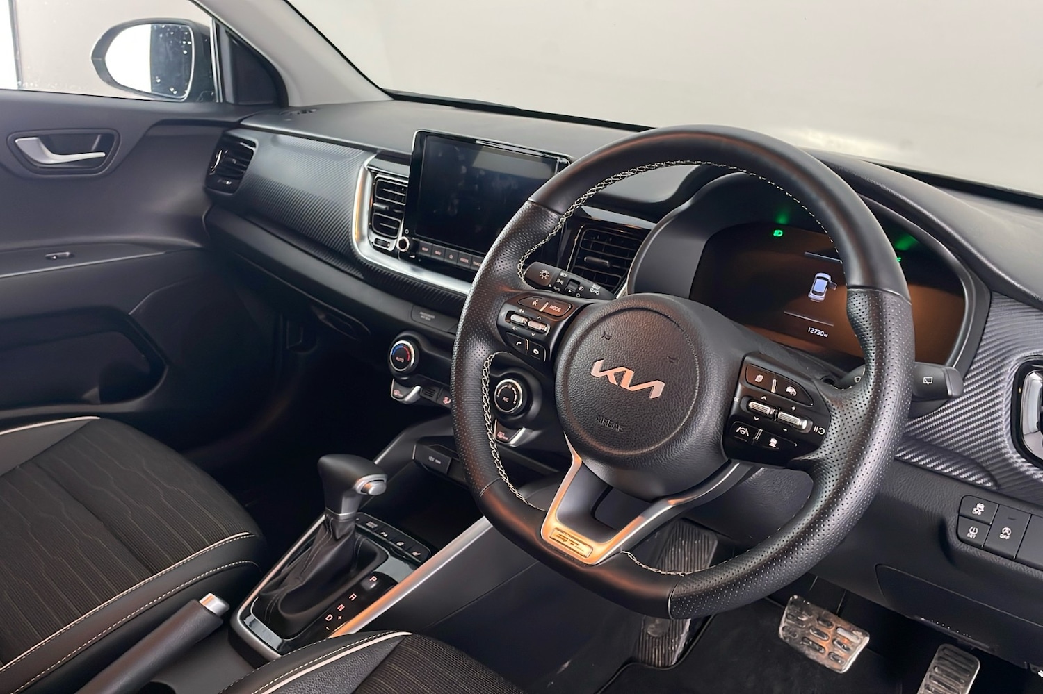 Used Kia Stonic 2025 for sale - 77906299: Photo 11