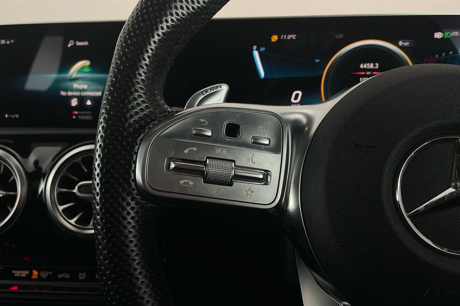 Used Mercedes-Benz A-Class 2019 for sale - 76364295: Photo 14