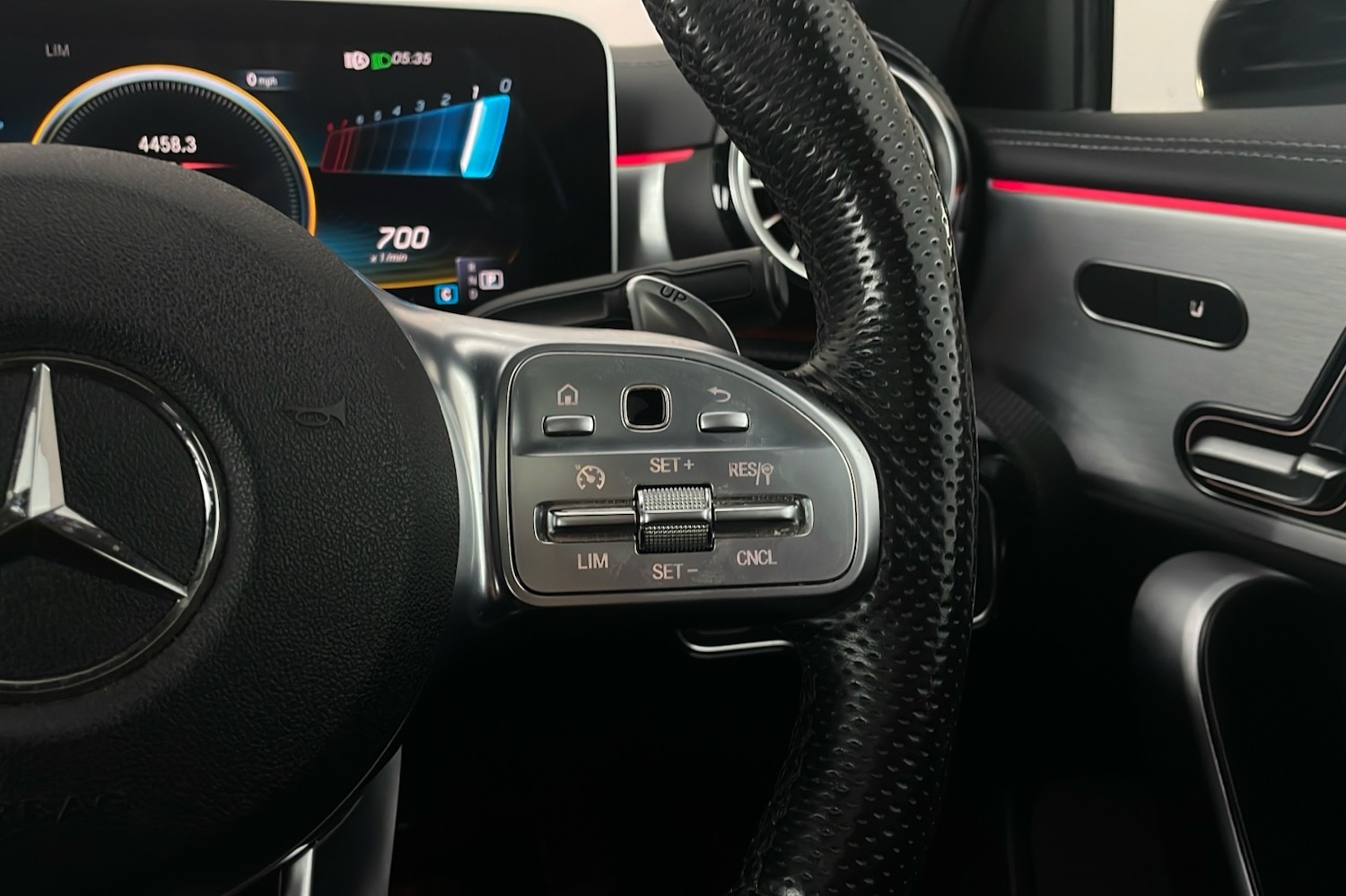 Used Mercedes-Benz A-Class 2019 for sale - 76364295: Photo 15