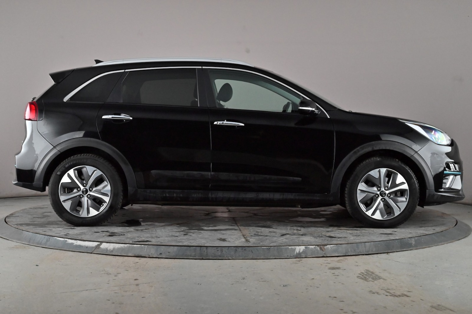 Used Kia Niro 2021 for sale - 76827812: Photo 4