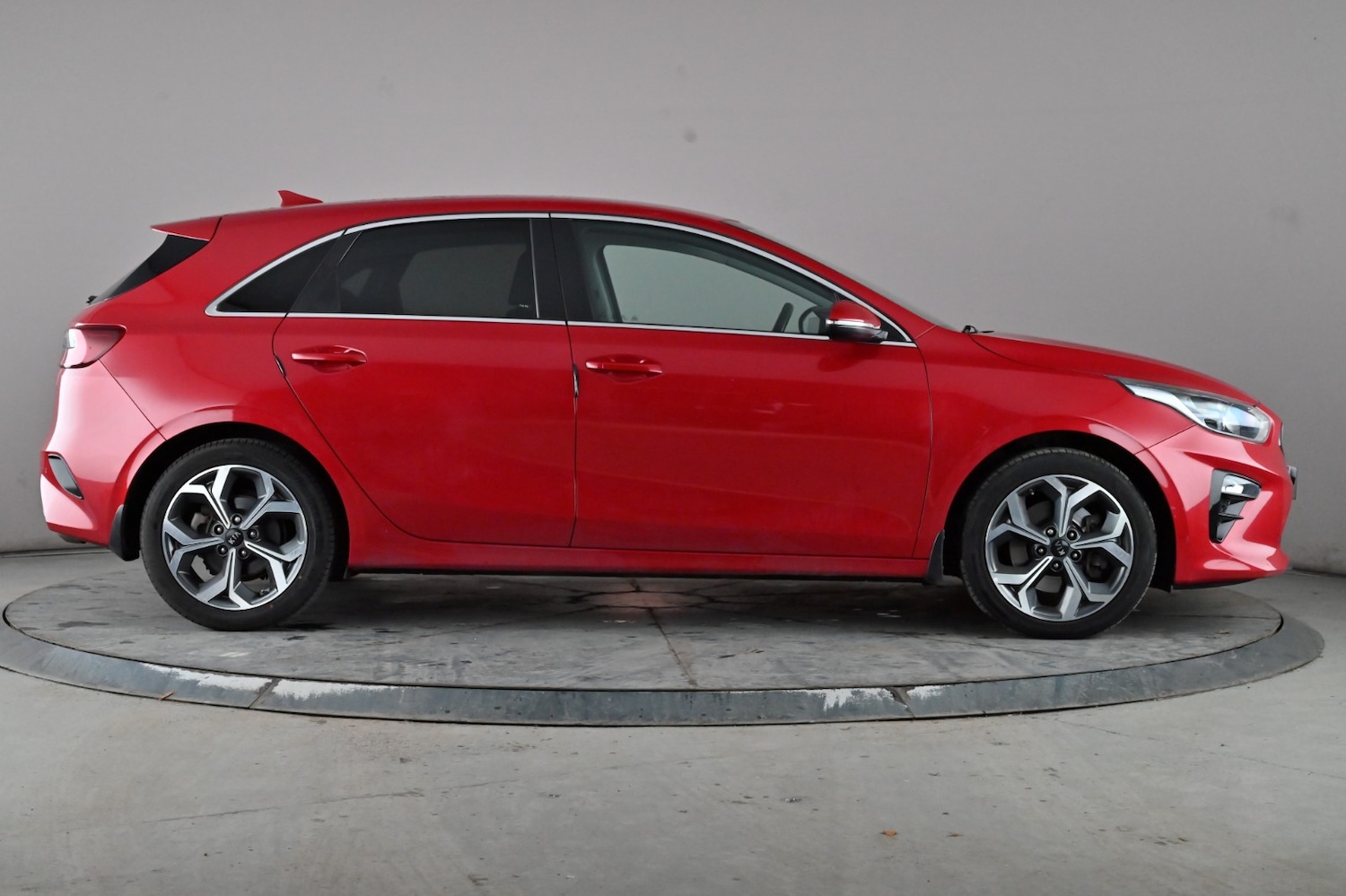 Used Kia Ceed 2019 for sale - 76986679: Photo 4