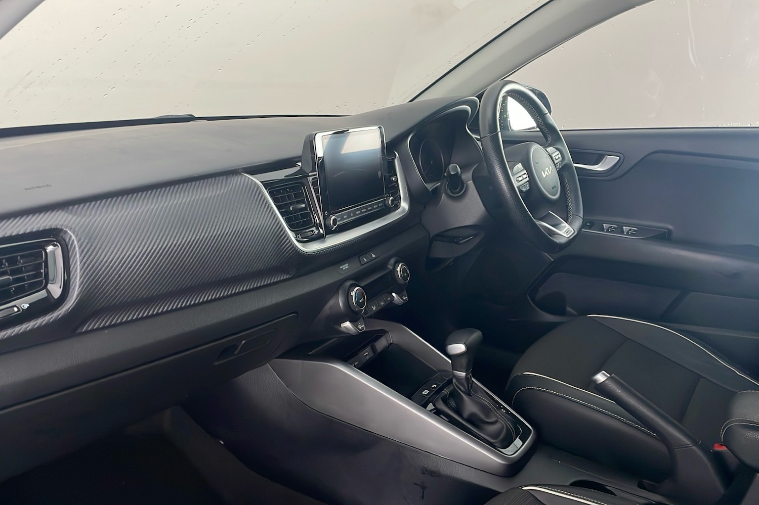 Used Kia Stonic 2023 for sale - 77049185: Photo 23