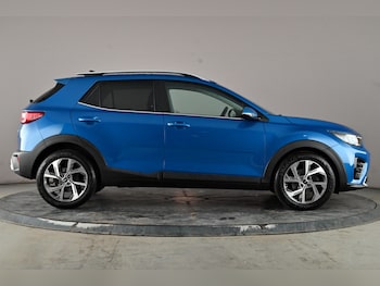 Used Kia Stonic 2023 for sale - 77049185: Photo