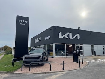 Used Kia Niro 2024 for sale - 75393890: Photo
