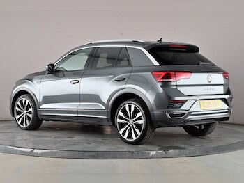 Used Volkswagen T-Roc 2019 for sale - 76719802: Photo