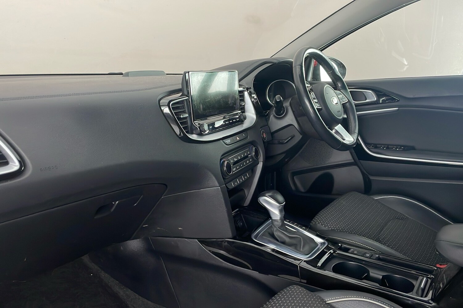 Used Kia XCeed 2020 for sale - 76588139: Photo 23