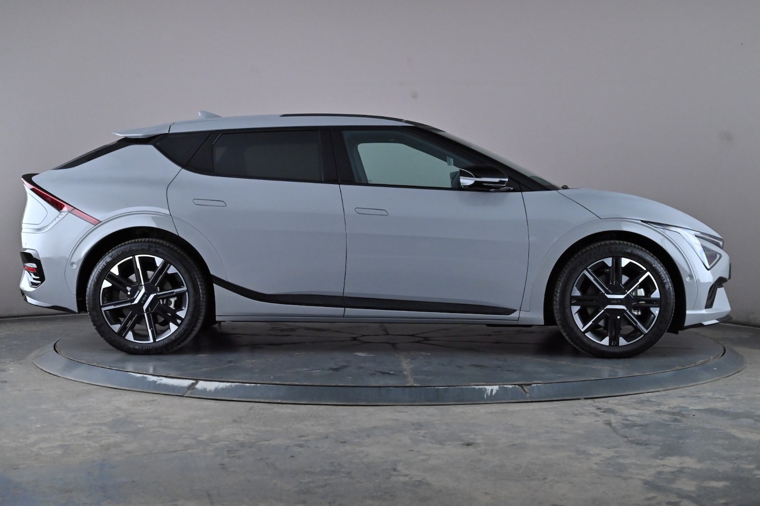 Used Kia EV6 2025 for sale - 76280724: Photo 4