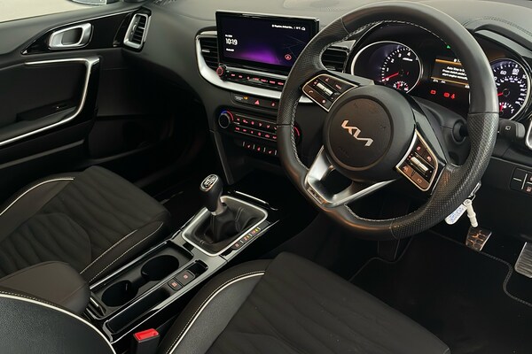 Used Kia Ceed 2023 for sale - 76004117: Photo 11