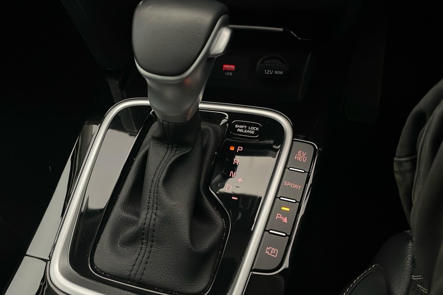 Used Kia XCeed 2024 for sale - 76805229: Photo 12