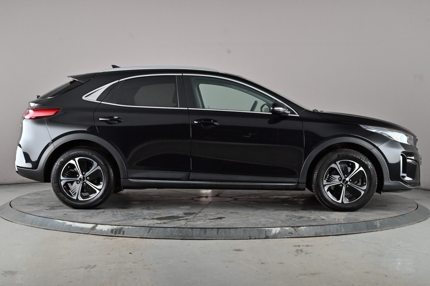 Used Kia XCeed 2024 for sale - 76805229: Photo 4