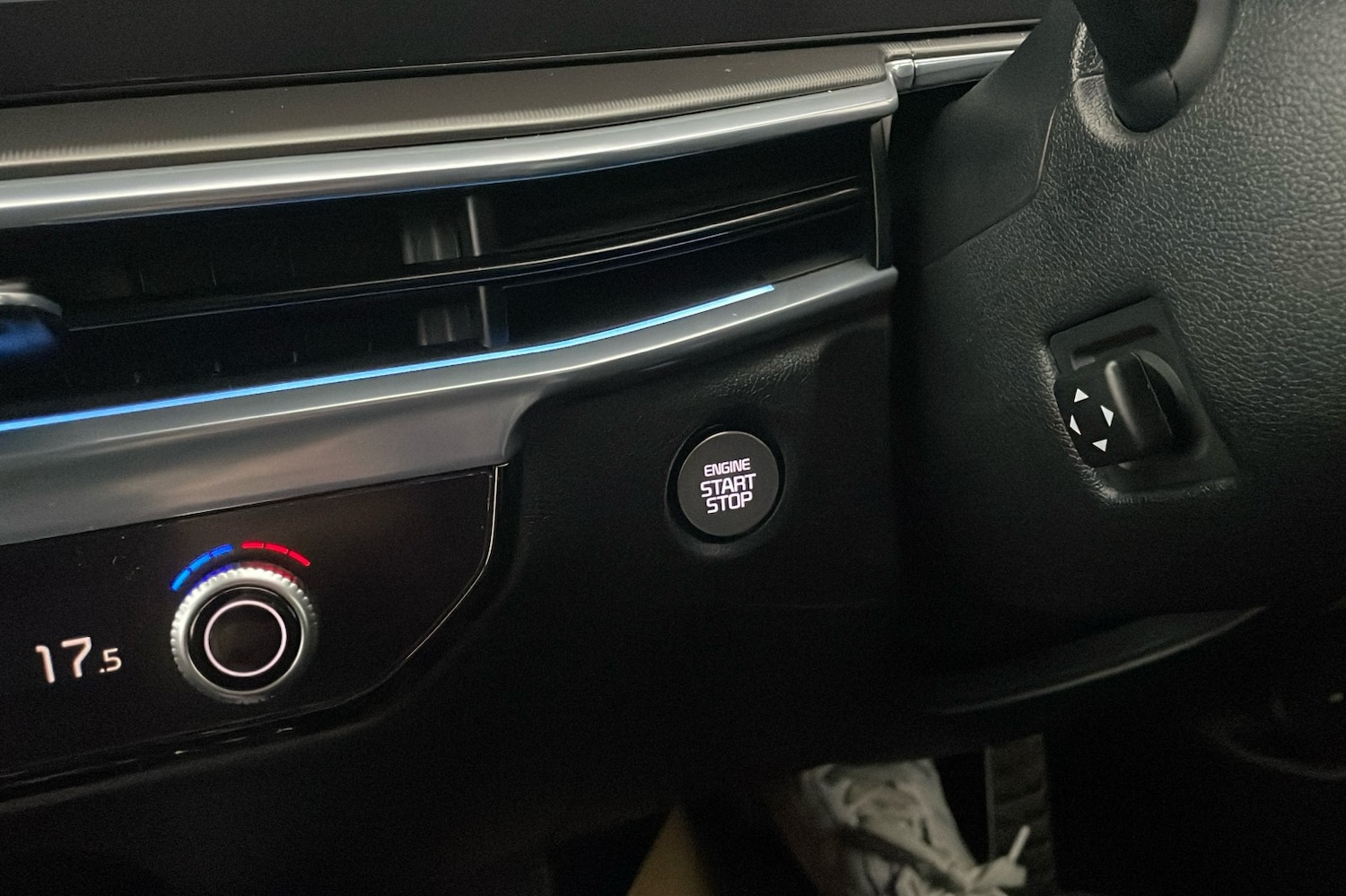 Used Kia Sorento 2025 for sale - 76910916: Photo 22