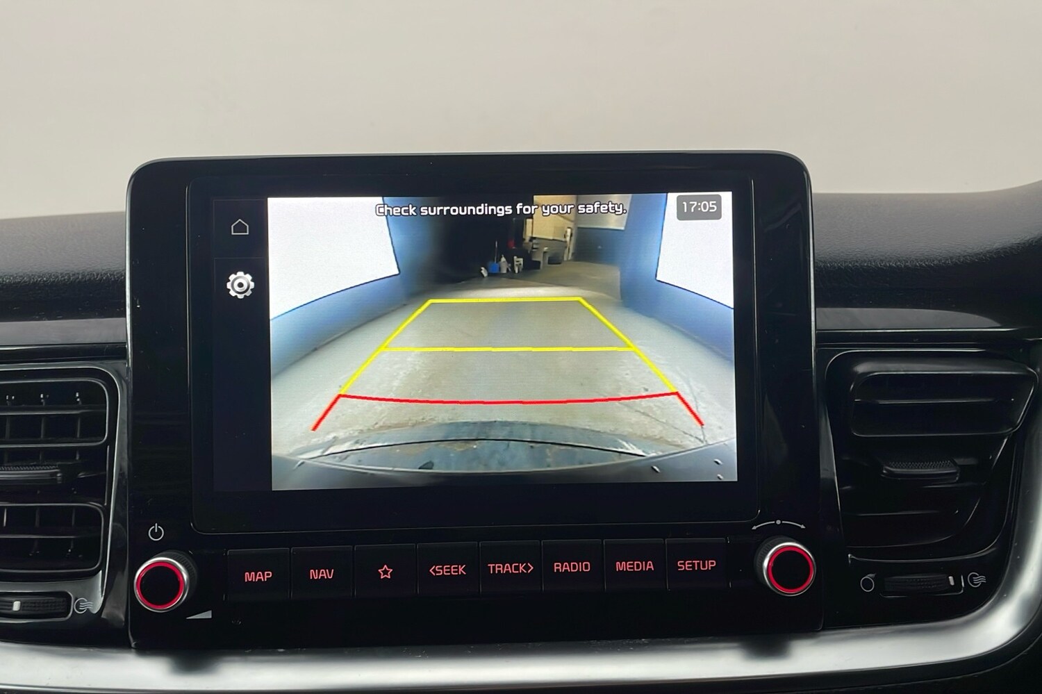 Used Kia Stonic 2022 for sale - 76769088: Photo 22